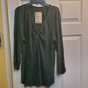Women's Old Navy plus size shirt